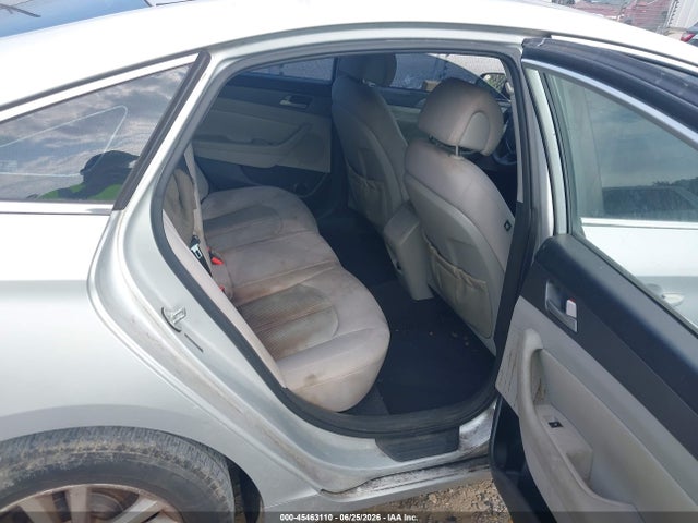 Продажа на аукционе авто 2015 Hyundai Sonata Se, vin: 5NPE24AF5FH161711, номер лота: 45463110