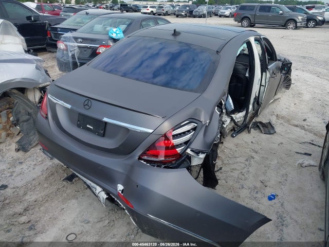 45463120 :رقم المزاد ، WDDUG8DB4KA424596 vin ، 2019 Mercedes-benz S 560 مزاد بيع