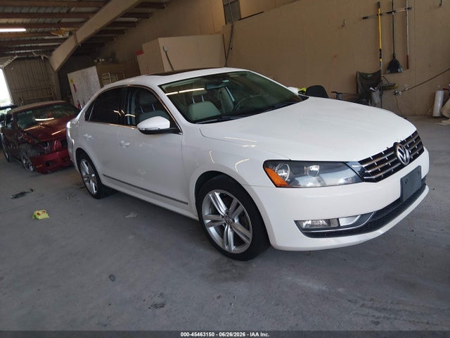 45463150 :رقم المزاد ، 1VWBN7A37CC063530 vin ، 2012 Volkswagen Passat 2.0l Tdi Se مزاد بيع
