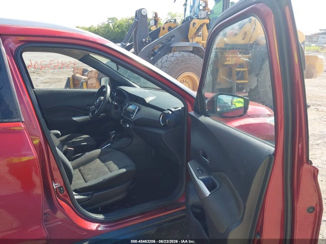3N1CP5CU6JL538665 Nissan KICKS SV