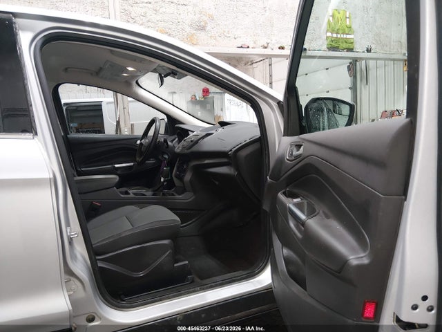 1FMCU9GD6HUA41344 Ford ESCAPE SE