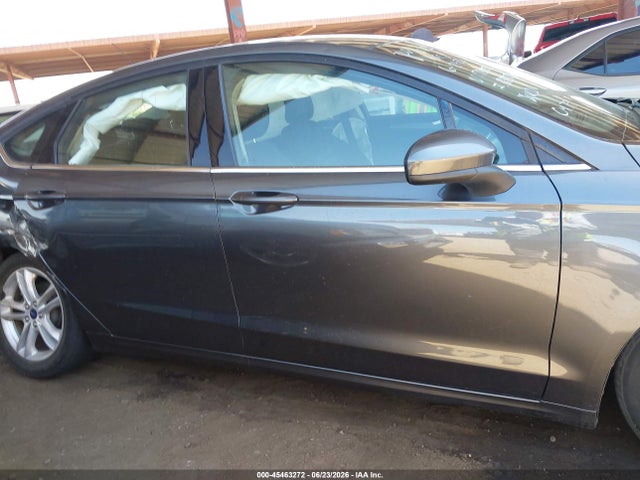 3FA6P0H74JR178332 Ford FUSION SE