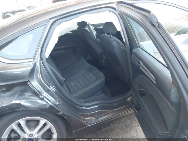 3FA6P0H74JR178332 Ford FUSION SE