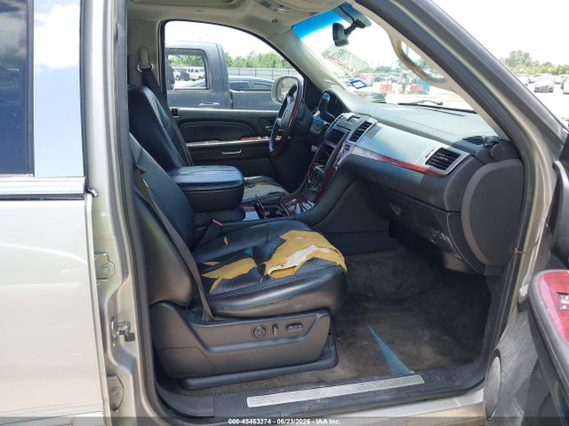 Продажа на аукционе авто 2007 Cadillac Escalade Standard, vin: 1GYEC638X7R286974, номер лота: 45463274
