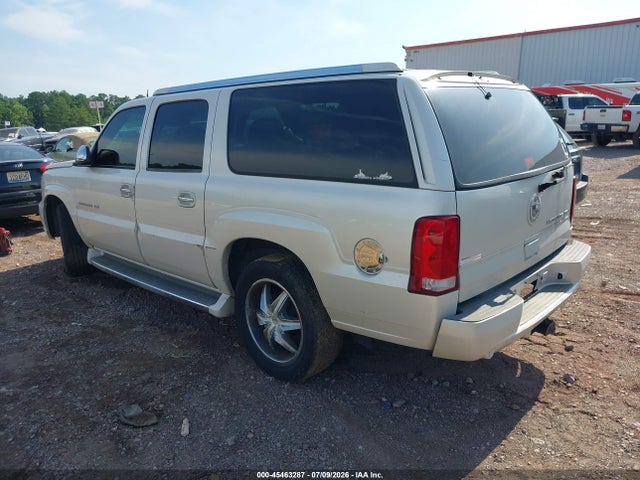 45463287 :رقم المزاد ، 3GYFK66NX4G215326 vin ، 2004 Cadillac Escalade Esv Standard مزاد بيع