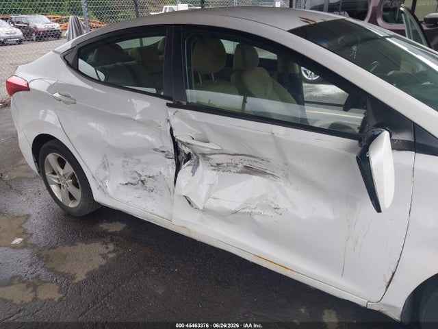 2011 Hyundai Elantra Gls მანქანა იყიდება აუქციონზე, vin: 5NPDH4AE3BH040736, აუქციონის ნომერი: 45463376