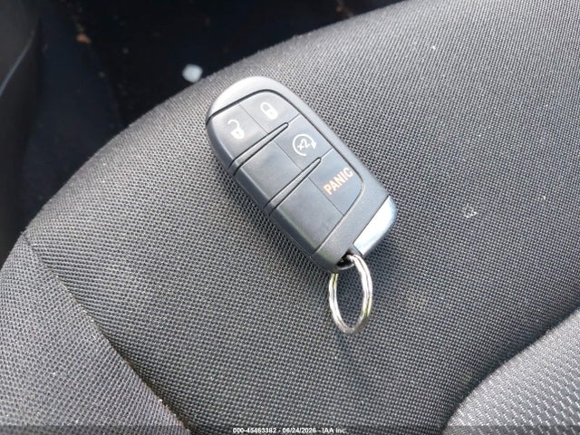 Jeep Renegade Latitude 2017 ZACCJBBB1HPG14498 Image 11