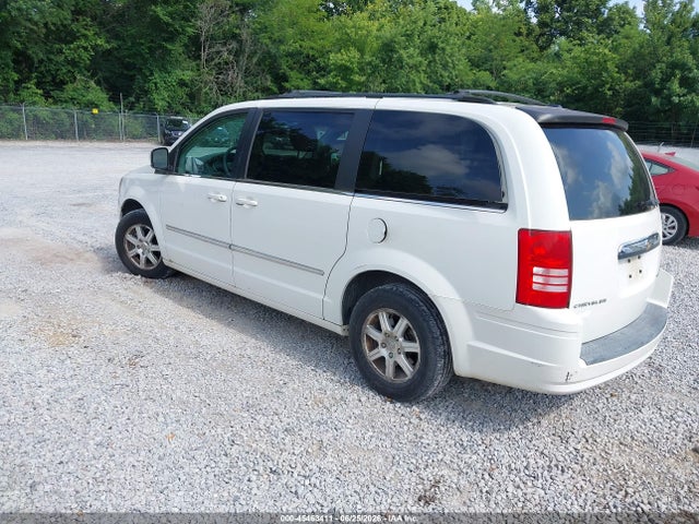 2009 Chrysler Town & Country Touring მანქანა იყიდება აუქციონზე, vin: 2A8HR54109R609061, აუქციონის ნომერი: 45463411