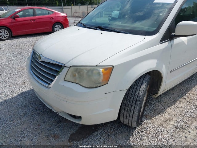 2009 Chrysler Town & Country Touring მანქანა იყიდება აუქციონზე, vin: 2A8HR54109R609061, აუქციონის ნომერი: 45463411
