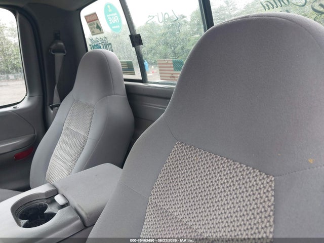 2004 Ford F-150 Heritage Xl/xlt მანქანა იყიდება აუქციონზე, vin: 2FTRF08W34CA33202, აუქციონის ნომერი: 45463450
