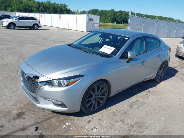 2018 Mazda Mazda3 Touring მანქანა იყიდება აუქციონზე, vin: 3MZBN1V32JM205981, აუქციონის ნომერი: 45463504
