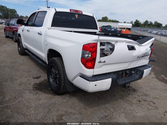 5TFAY5F11EX381821 Toyota Tundra 1794 5.7l V8