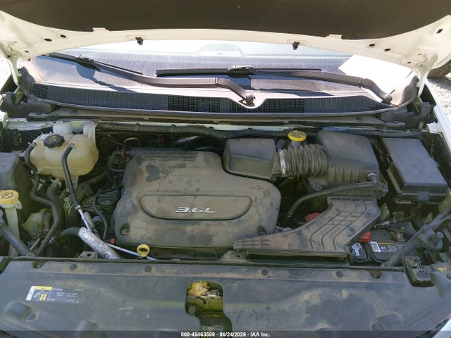 Chrysler Pacifica Limited 2018 2C4RC1GG0JR263409 Image 10