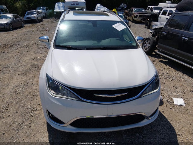 Chrysler Pacifica Limited 2018 2C4RC1GG0JR263409 Image 6