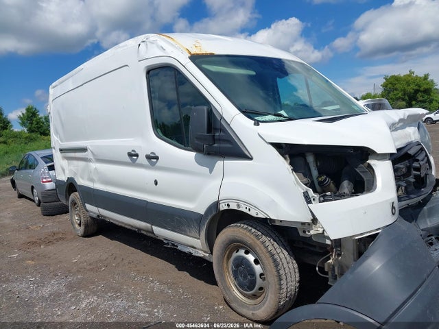 Auction sale of the 2018 Ford Transit-250, vin: 1FTYR2CM5JKB49271, lot number: 45463604