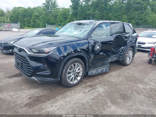 Toyota Grand Highlander Platinum 2024 5TDAAAB52RS008207 Image 2