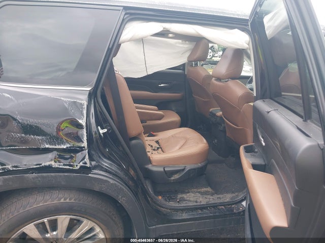 Toyota Grand Highlander Platinum 2024 5TDAAAB52RS008207 Image 8