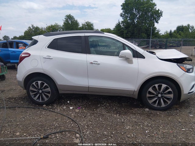 45463673 :رقم المزاد ، KL4CJCSB9HB117872 vin ، 2017 Buick Encore Essence مزاد بيع