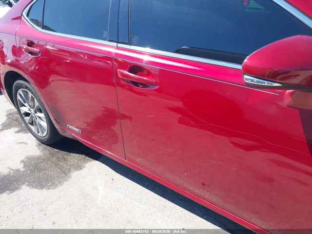 2014 Lexus Es 300h მანქანა იყიდება აუქციონზე, vin: JTHBW1GG1E2071217, აუქციონის ნომერი: 45463742