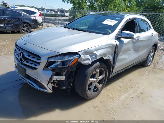 2018 Mercedes-benz Gla 250 4matic მანქანა იყიდება აუქციონზე, vin: WDCTG4GB7JJ413885, აუქციონის ნომერი: 45463778