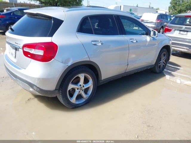 2018 Mercedes-benz Gla 250 4matic მანქანა იყიდება აუქციონზე, vin: WDCTG4GB7JJ413885, აუქციონის ნომერი: 45463778