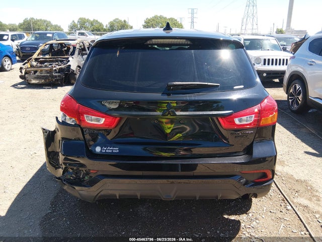 45463796 :رقم المزاد ، JA4AR3AU2JZ022795 vin ، 2018 Mitsubishi Outlander Sport 2.0 Le مزاد بيع