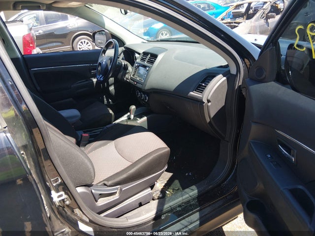 45463796 :رقم المزاد ، JA4AR3AU2JZ022795 vin ، 2018 Mitsubishi Outlander Sport 2.0 Le مزاد بيع