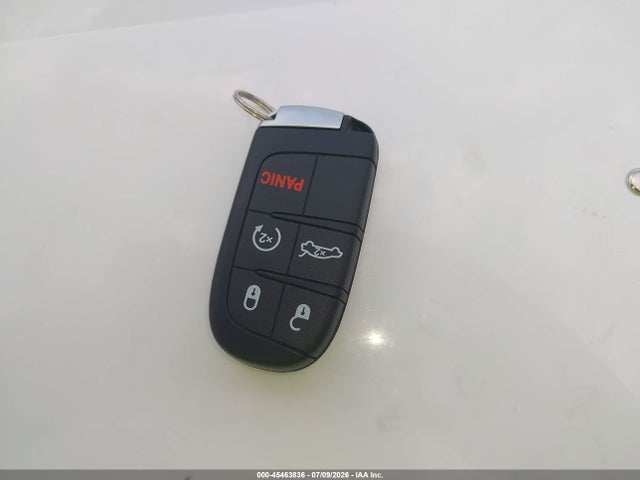 Продажа на аукционе авто 2016 Chrysler 300, vin: 2C3CCABGXGH229879, номер лота: 45463836