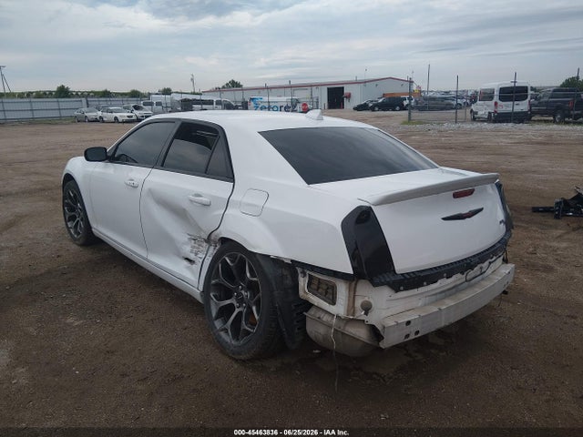 Продажа на аукционе авто 2016 Chrysler 300, vin: 2C3CCABGXGH229879, номер лота: 45463836