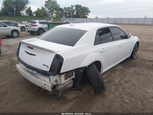 Продажа на аукционе авто 2016 Chrysler 300, vin: 2C3CCABGXGH229879, номер лота: 45463836
