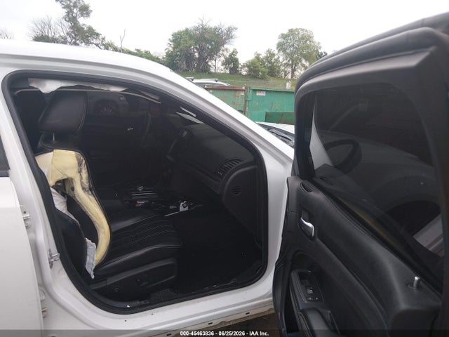 Продажа на аукционе авто 2016 Chrysler 300, vin: 2C3CCABGXGH229879, номер лота: 45463836