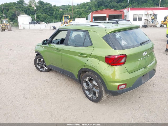 45463840 :رقم المزاد ، KMHRC8A39NU201025 vin ، 2022 Hyundai Venue Sel مزاد بيع