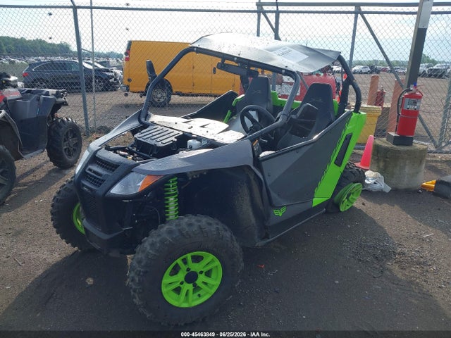 Textron Other 2018 4UF18MPV3JT301733 Image 2