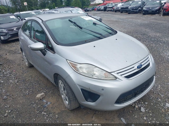 45463851 :رقم المزاد ، 3FADP4AJ7BM214338 vin ، 2011 Ford Fiesta S مزاد بيع