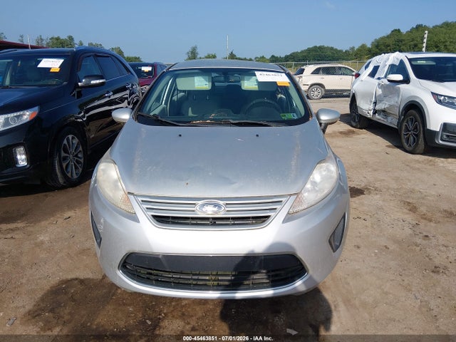 45463851 :رقم المزاد ، 3FADP4AJ7BM214338 vin ، 2011 Ford Fiesta S مزاد بيع