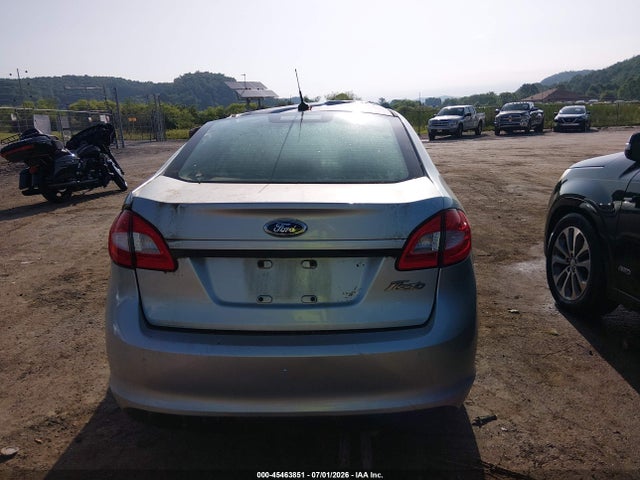 45463851 :رقم المزاد ، 3FADP4AJ7BM214338 vin ، 2011 Ford Fiesta S مزاد بيع