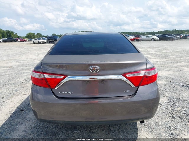 2016 Toyota Camry Le მანქანა იყიდება აუქციონზე, vin: 4T1BF1FK3GU265371, აუქციონის ნომერი: 45463868