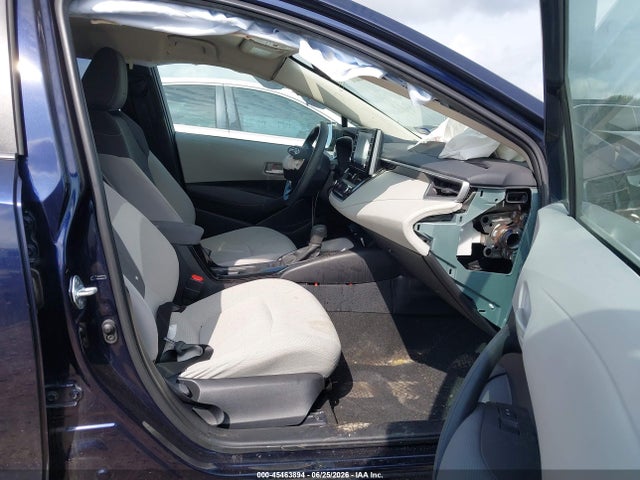 45463894 :رقم المزاد ، 5YFEPMAE2MP267817 vin ، 2021 Toyota Corolla Le مزاد بيع