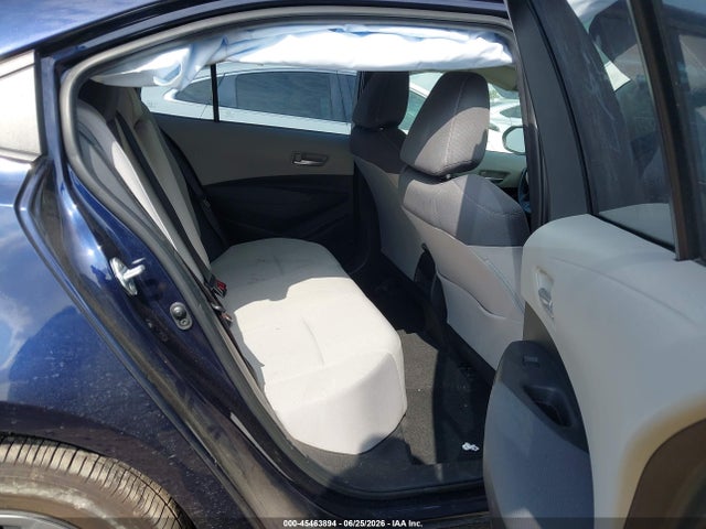 45463894 :رقم المزاد ، 5YFEPMAE2MP267817 vin ، 2021 Toyota Corolla Le مزاد بيع