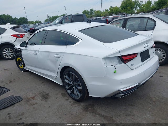 Продаж на аукціоні авто 2024 Audi A5 Sportback Premium Plus 45 Tfsi Quattro S Tronic, vin: WAUFACF50RA117416, номер лоту: 45463904