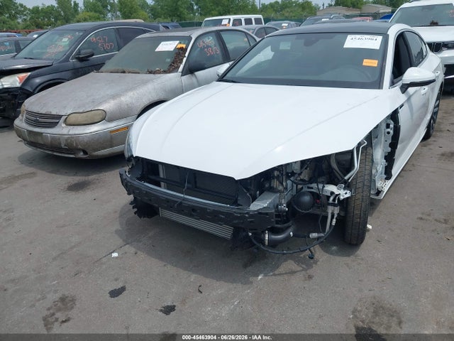 Продаж на аукціоні авто 2024 Audi A5 Sportback Premium Plus 45 Tfsi Quattro S Tronic, vin: WAUFACF50RA117416, номер лоту: 45463904