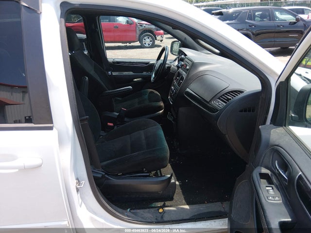 Dodge Grand Caravan Se Plus 2016 2C4RDGBG6GR102224 Image 5