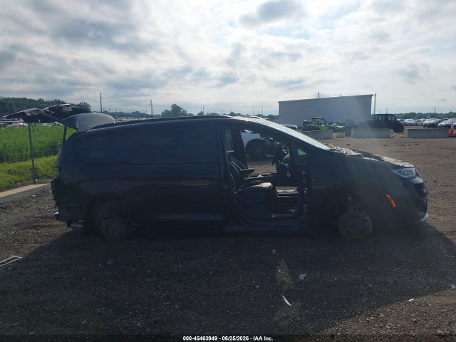 Продажа на аукционе авто 2023 Chrysler Pacifica Limited Awd, vin: 2C4RC3GG0PR506981, номер лота: 45463949