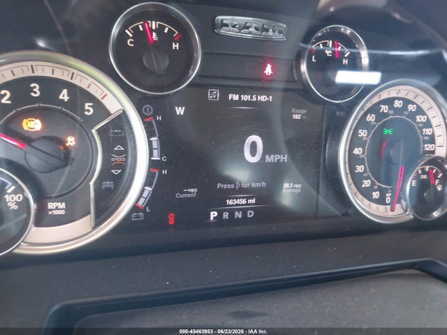 RAM 1500 Laramie 2016 1C6RR6NM8GS159558 Image 15
