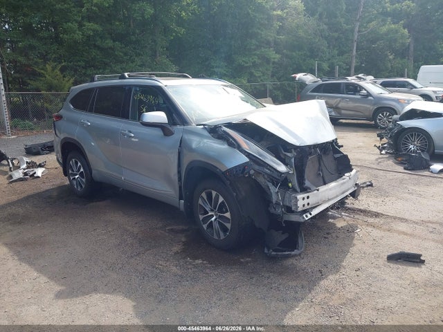 Продажа на аукционе авто 2021 Toyota Highlander Xle, vin: 5TDGZRBH0MS555397, номер лота: 45463964