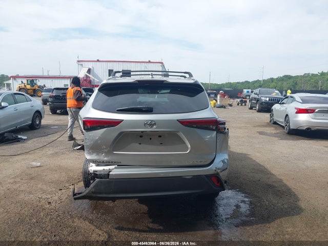 Продажа на аукционе авто 2021 Toyota Highlander Xle, vin: 5TDGZRBH0MS555397, номер лота: 45463964