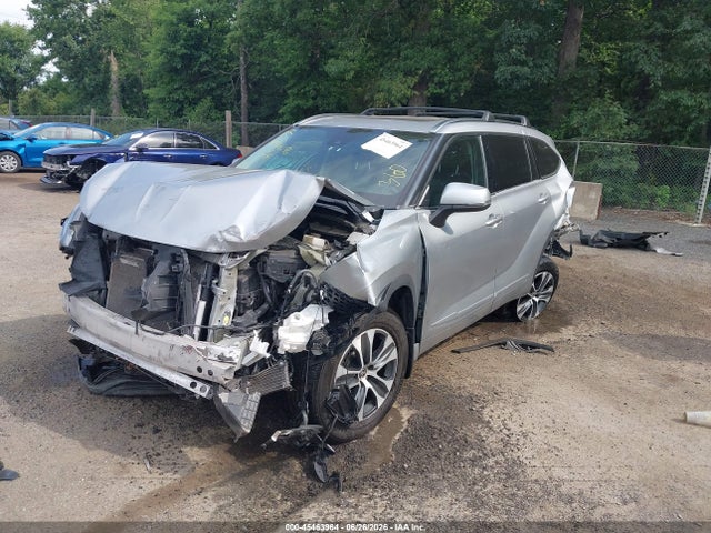 Продажа на аукционе авто 2021 Toyota Highlander Xle, vin: 5TDGZRBH0MS555397, номер лота: 45463964