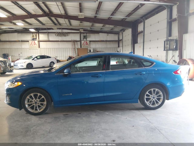 45463982 :رقم المزاد ، 3FA6P0LU1KR223161 vin ، 2019 Ford Fusion Hybrid Se مزاد بيع
