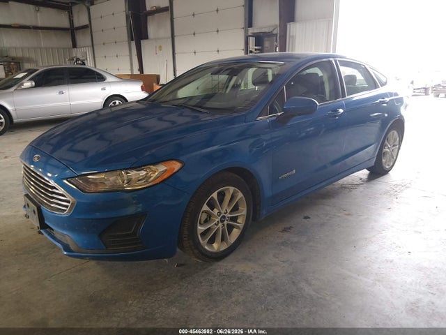 Ford Fusion Hybrid Se 2019 3FA6P0LU1KR223161 Image 2