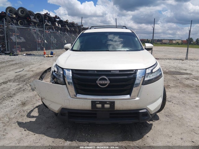 5N1DR3BA0NC254873 Nissan Pathfinder Sv 2wd